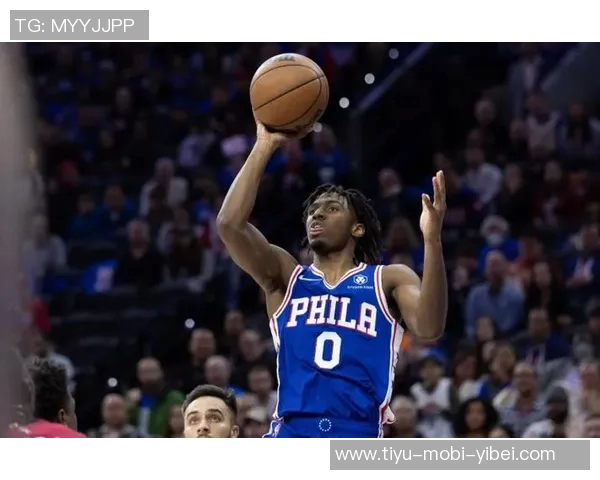 马克西表现出色但难救主全场最高28分助攻5次却遭遇失利 马克西表现出色但难救主全场最高28分助攻5次却遭遇失利